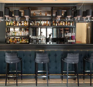 Theasis Hotel 帕拉米夏 外观 照片